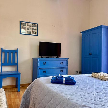 Holiday House Ginevra Формия Екстериор снимка