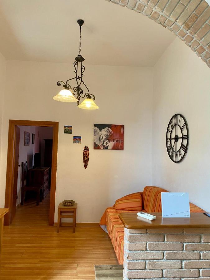 Holiday House Ginevra Формия Екстериор снимка